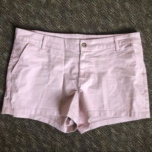a.n.a. Brand Mid-Rise Twill Blush Pink Shorts | 18